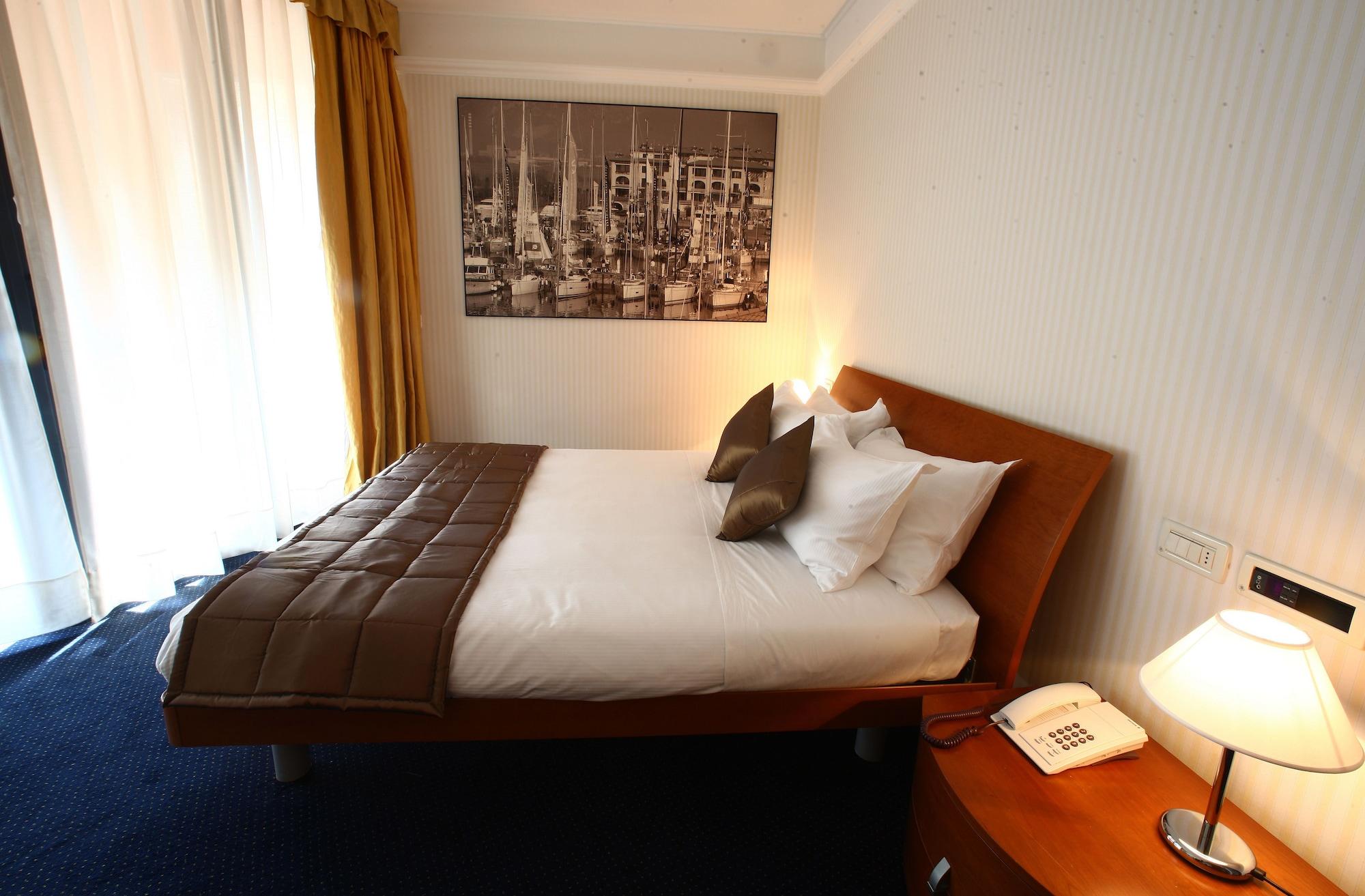 Hotel San Rocco Muggia Exterior photo