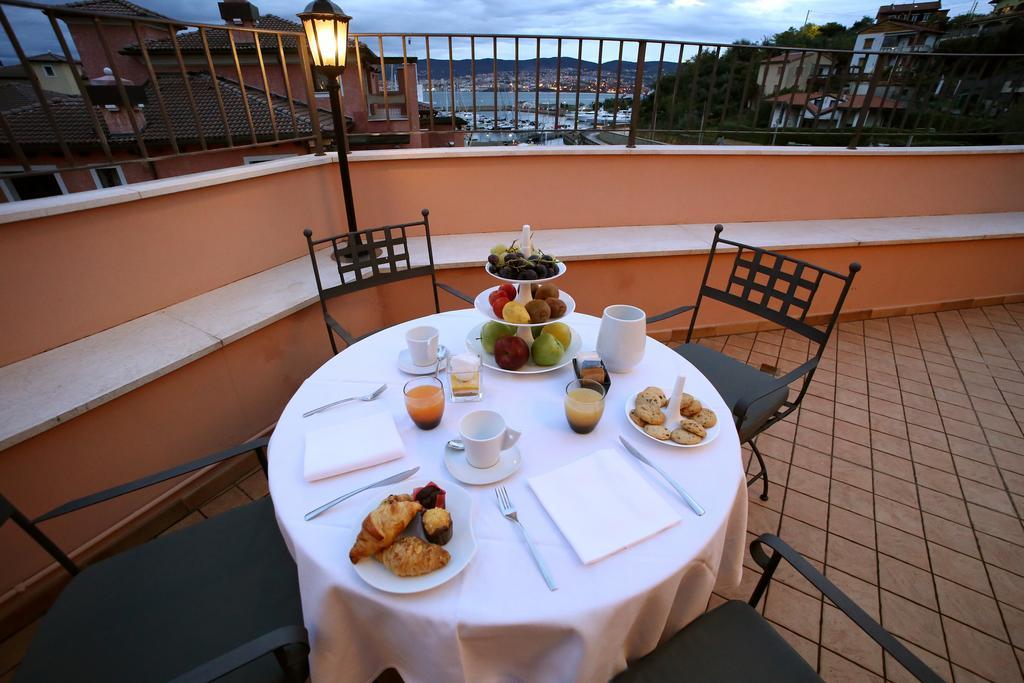 Hotel San Rocco Muggia Exterior photo